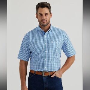 Perfect condition wrangler short sleeve button-down XXL
